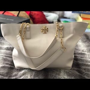 Tory Burch tote worth $350 for $250